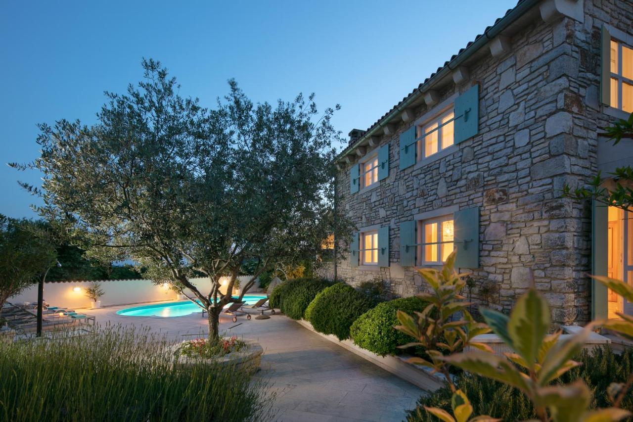 Residence Pietre D'Istria - With Private Service Burići Exteriör bild