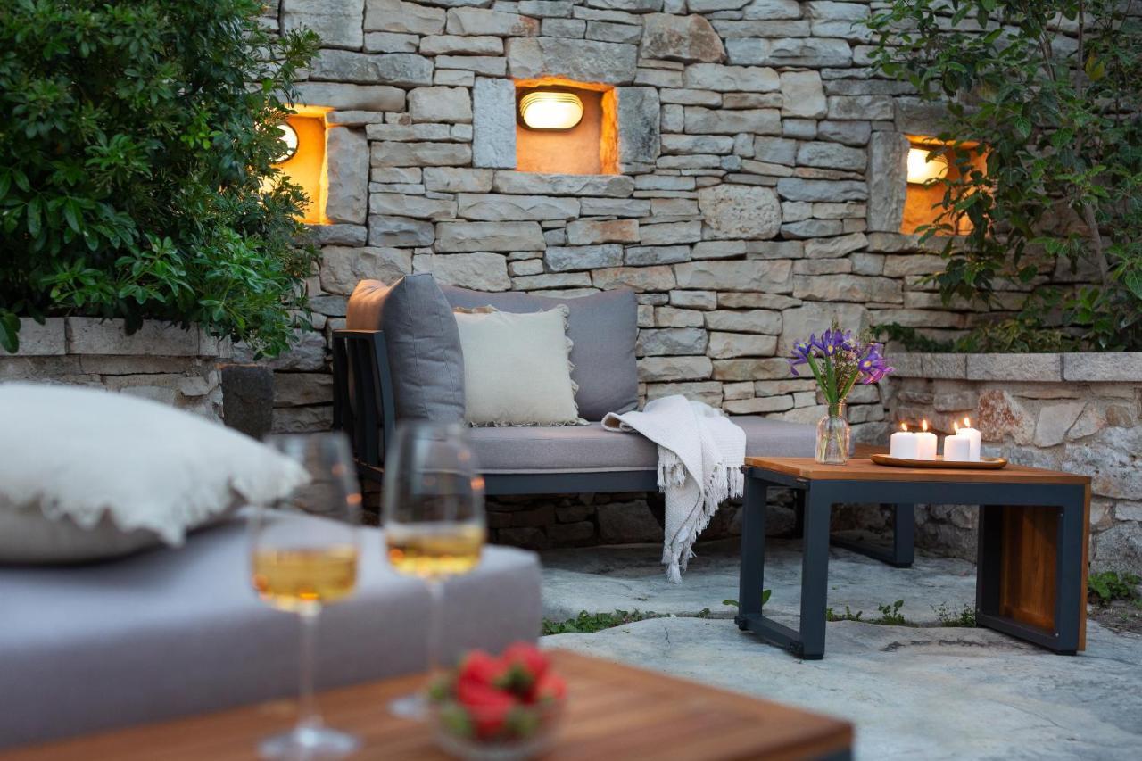 Residence Pietre D'Istria - With Private Service Burići Exteriör bild
