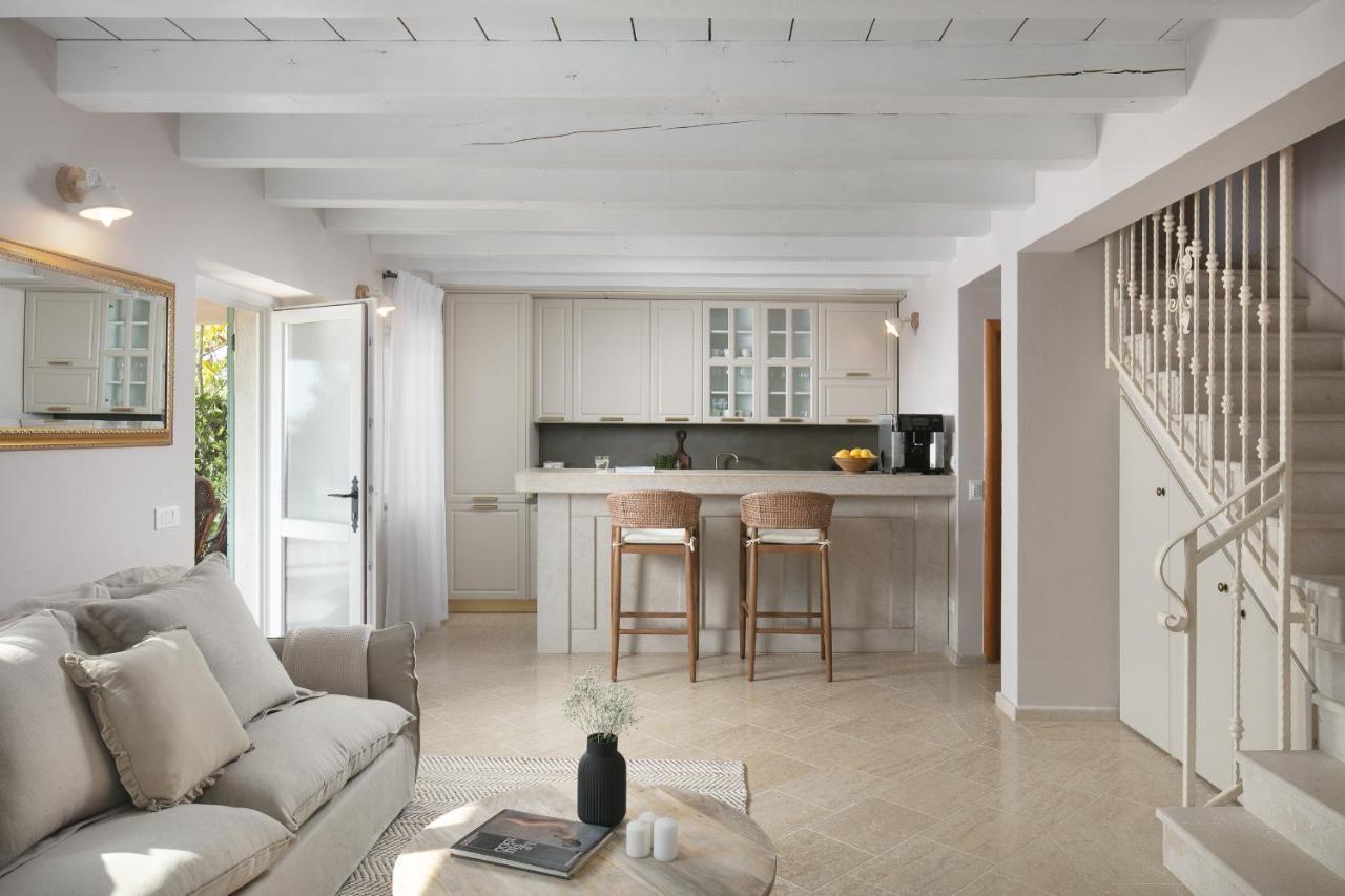 Residence Pietre D'Istria - With Private Service Burići Exteriör bild