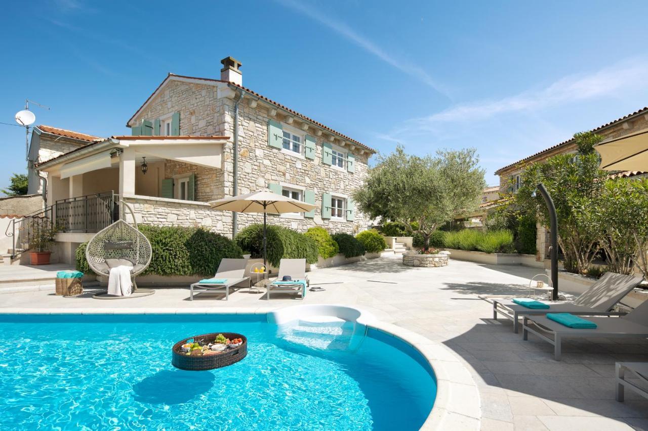 Residence Pietre D'Istria - With Private Service Burići Exteriör bild