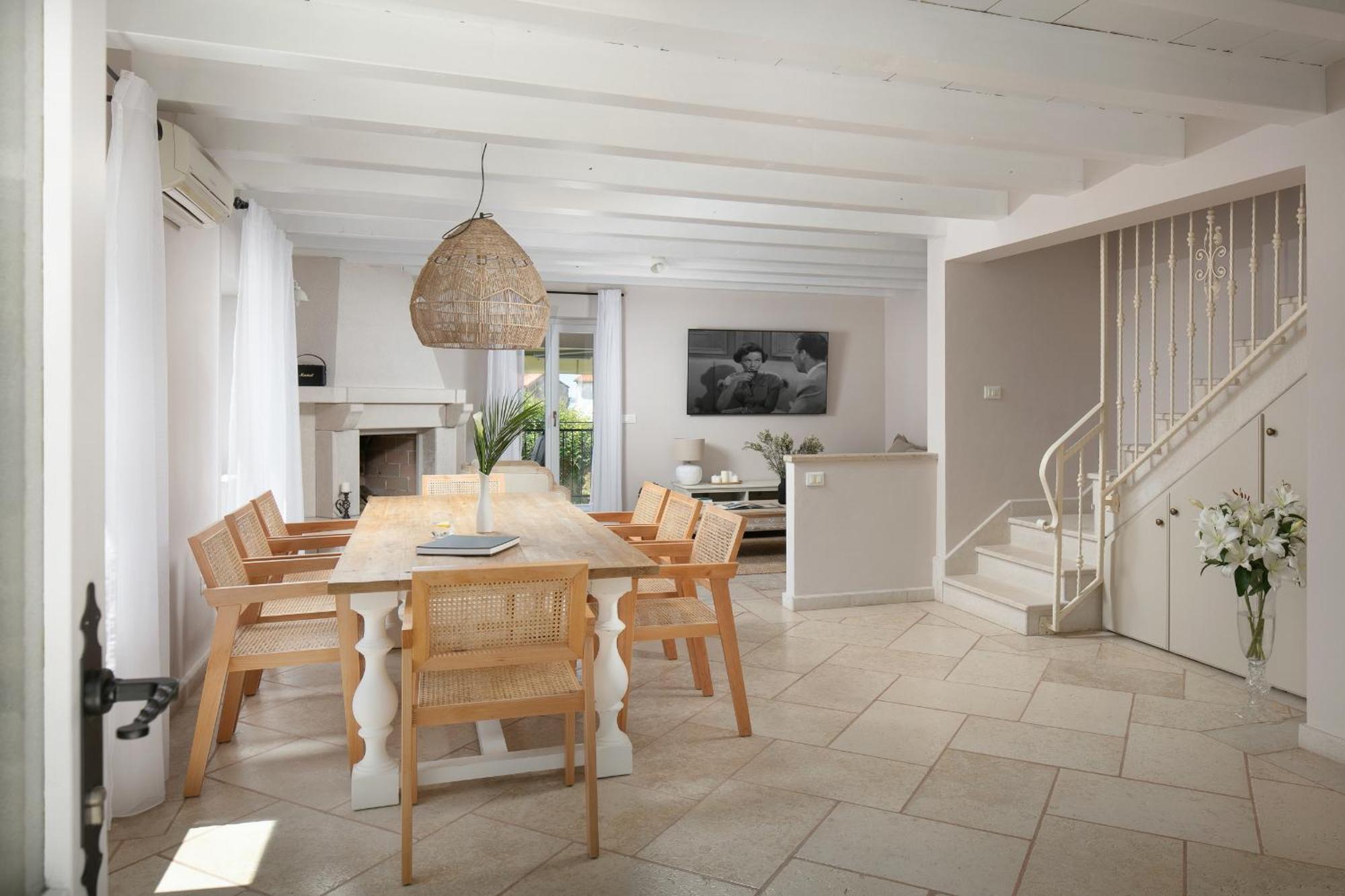 Residence Pietre D'Istria - With Private Service Burići Exteriör bild